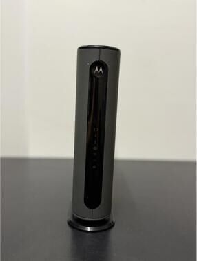 Motorola MG7550 AC1900 Cable Modem Router Combo DOCSIS 3.0 Tested No Connectors
